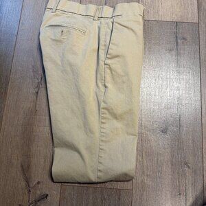 Gap Men's Straight Khaki Pants 30/32